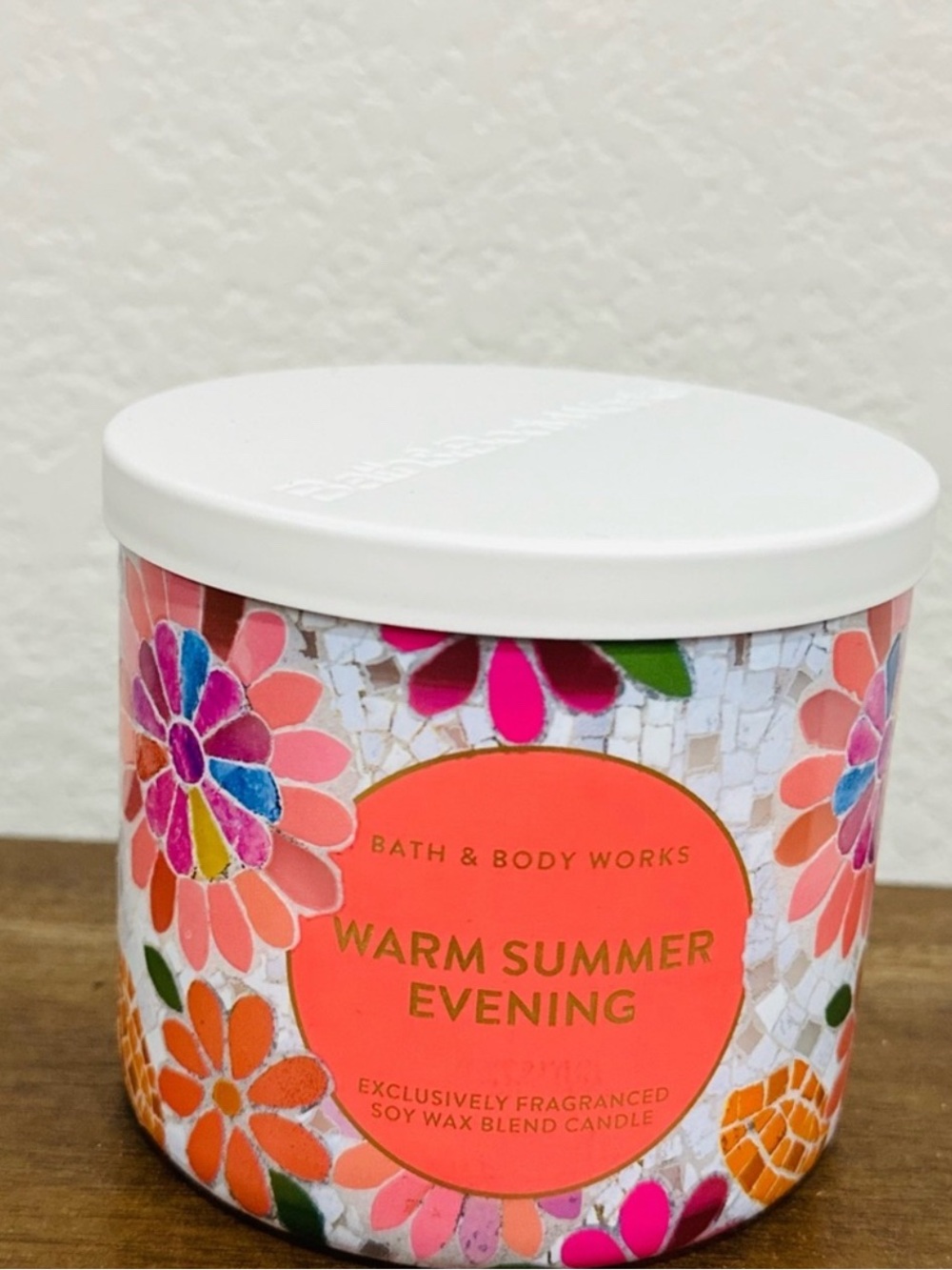 Bath & Body Works Warm Summer Evening Candle - Coral, Pink, Orange